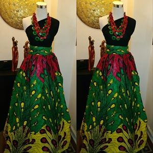 ** SOLD OUT ** Maxi Printed Skirt